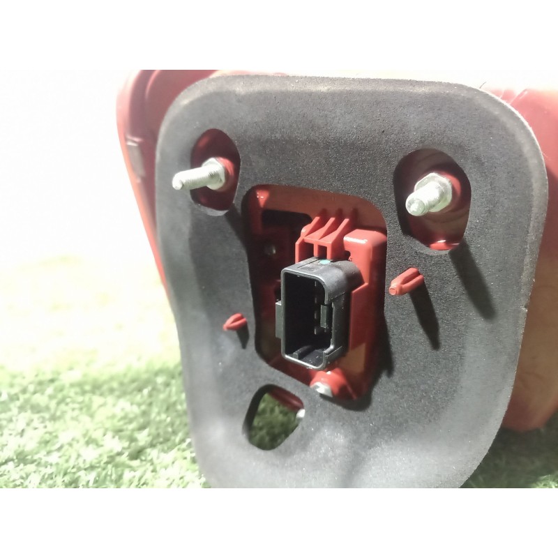 Recambio de piloto trasero derecho para volkswagen passat b6 (3c2) 2.0 tdi referencia OEM IAM   