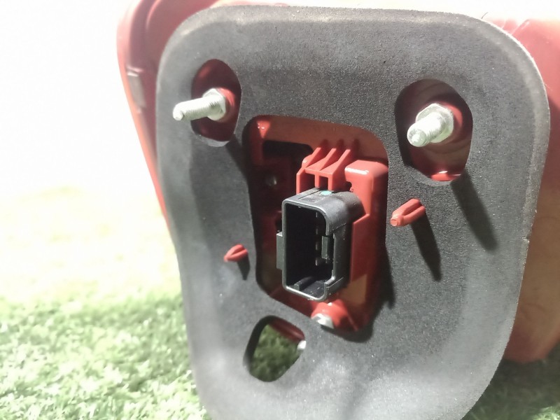 Recambio de piloto trasero derecho para volkswagen passat b6 (3c2) 2.0 tdi referencia OEM IAM   