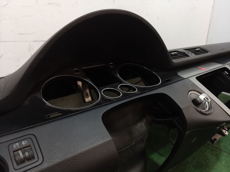 Recambio de salpicadero para volkswagen passat b6 (3c2) 2.0 tdi referencia OEM IAM   