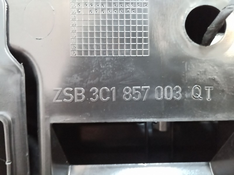 Recambio de salpicadero para volkswagen passat b6 (3c2) 2.0 tdi referencia OEM IAM 3C1857003 3C1857003 3C1857003