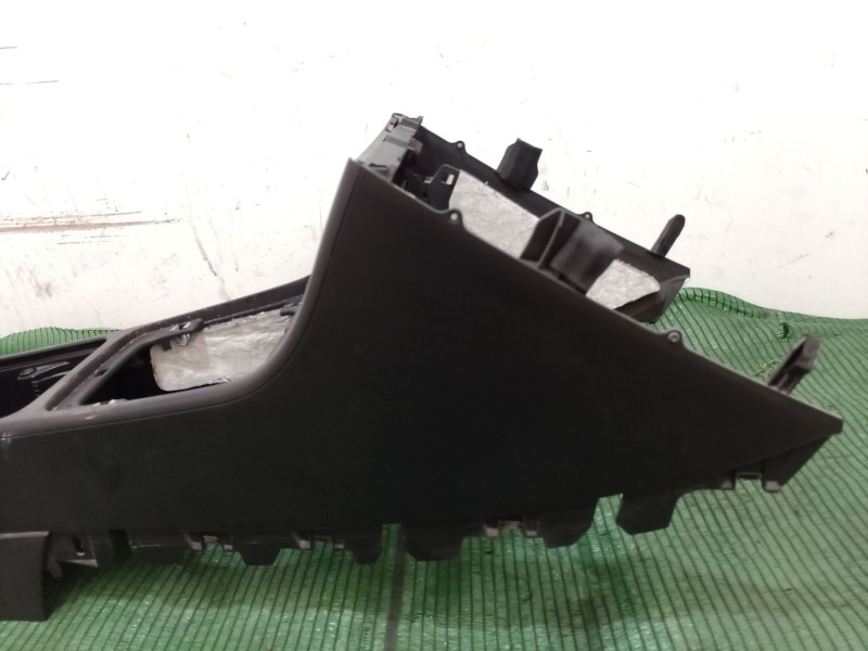 Recambio de consola central trasera para volkswagen passat b6 (3c2) 2.0 tdi referencia OEM IAM   