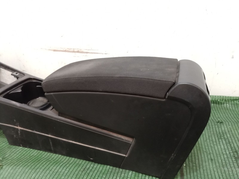 Recambio de consola central trasera para volkswagen passat b6 (3c2) 2.0 tdi referencia OEM IAM   