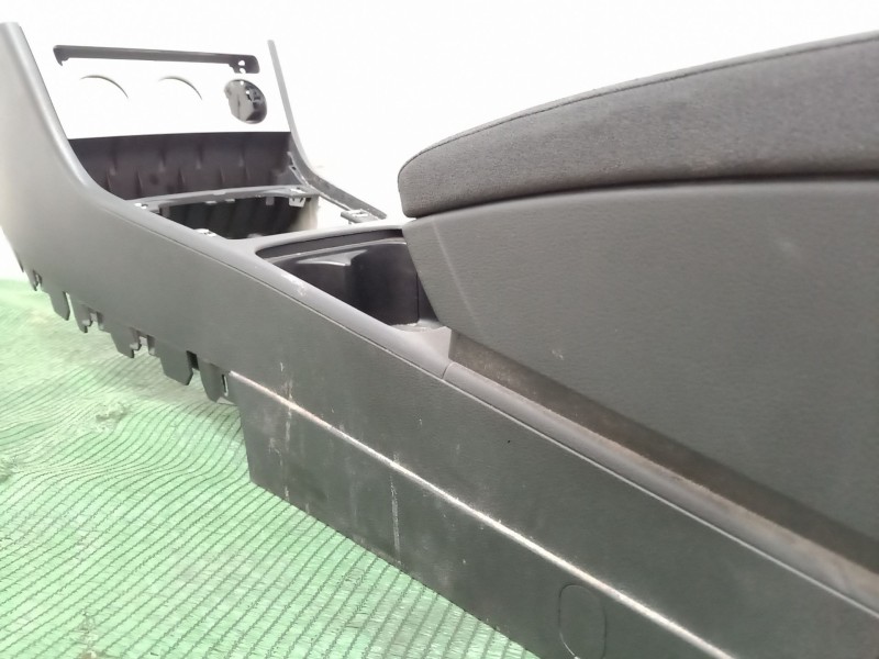 Recambio de consola central trasera para volkswagen passat b6 (3c2) 2.0 tdi referencia OEM IAM   