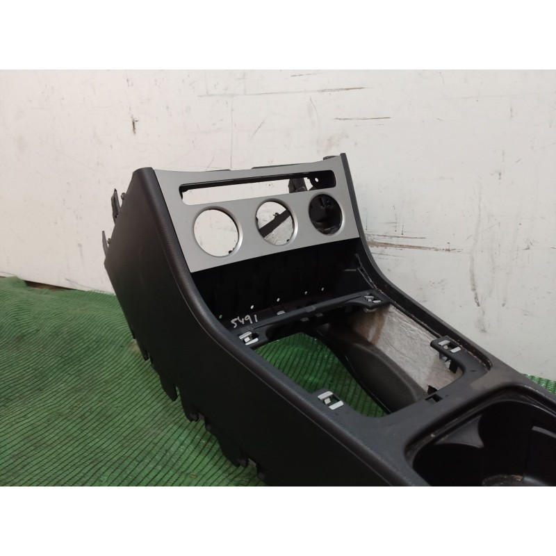 Recambio de consola central trasera para volkswagen passat b6 (3c2) 2.0 tdi referencia OEM IAM   