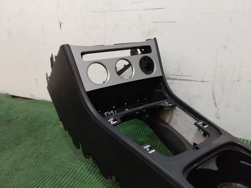 Recambio de consola central trasera para volkswagen passat b6 (3c2) 2.0 tdi referencia OEM IAM   