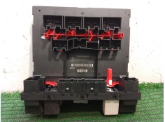 Recambio de caja reles / fusibles para volkswagen passat b6 (3c2) 2.0 tdi referencia OEM IAM 3C0937049J 04439351 28027755