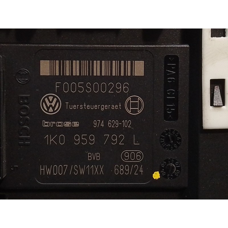 Recambio de motor elevalunas delantero derecho para volkswagen passat b6 (3c2) 2.0 tdi referencia OEM IAM 1K0959792L 974629102 F