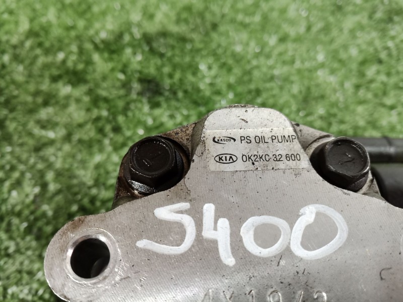 Recambio de bomba direccion para kia carens referencia OEM IAM   