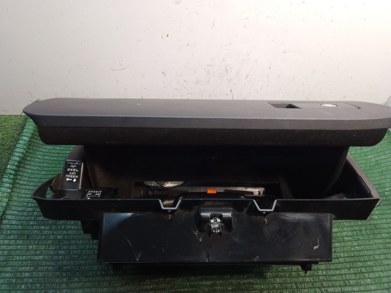 Recambio de guantera para volkswagen passat b6 (3c2) 2.0 tdi referencia OEM IAM 3C1857097 3C1857097 P0108671