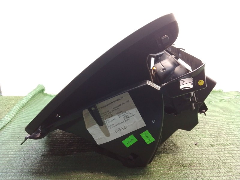 Recambio de guantera para volkswagen passat b6 (3c2) 2.0 tdi referencia OEM IAM 3C1857097 3C1857097 P0108671