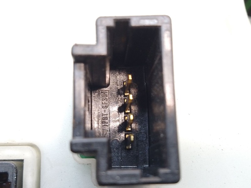 Recambio de mando multifuncion para renault zoe 2014 referencia OEM IAM 255673247R 255673247R 255522540R