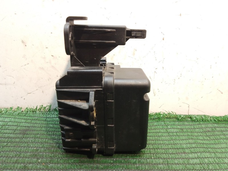 Recambio de claxon para renault zoe 2014 referencia OEM IAM 256A84676R 256B07194R 59798954