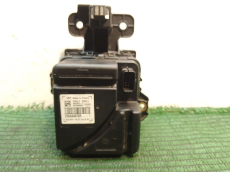 Recambio de claxon para renault zoe 2014 referencia OEM IAM 256A84676R 256B07194R 59798954