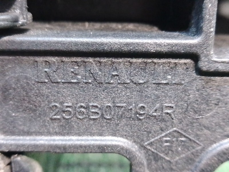 Recambio de claxon para renault zoe 2014 referencia OEM IAM 256A84676R 256B07194R 59798954