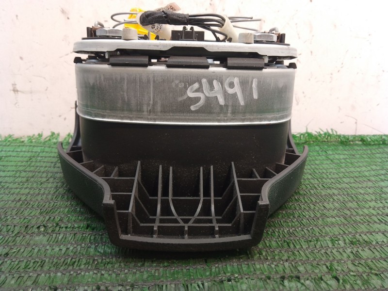 Recambio de airbag volante para volkswagen passat b6 (3c2) 2.0 tdi referencia OEM IAM 61923050A 001UG01G9YAV 3C0880201AF