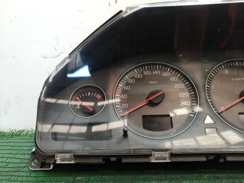 Recambio de cuadro instrumentos para volvo s60 berlina 2.4 diesel cat referencia OEM IAM   