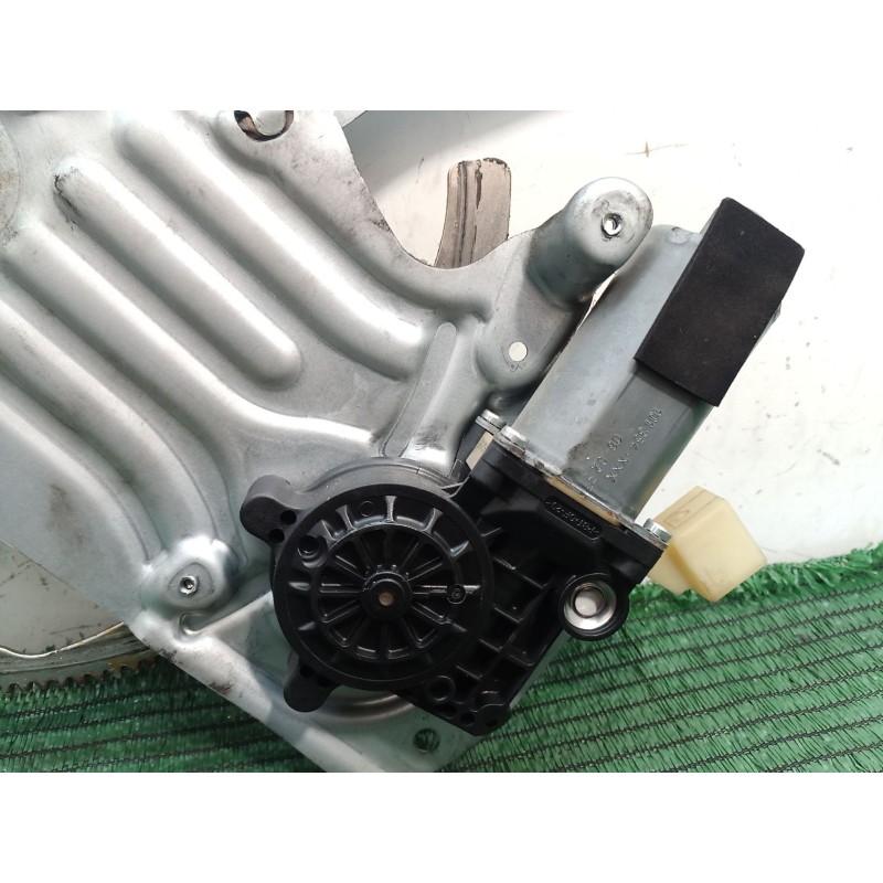 Recambio de elevalunas delantero derecho para volvo s60 berlina 2.4 diesel cat referencia OEM IAM 106469 106469 106469