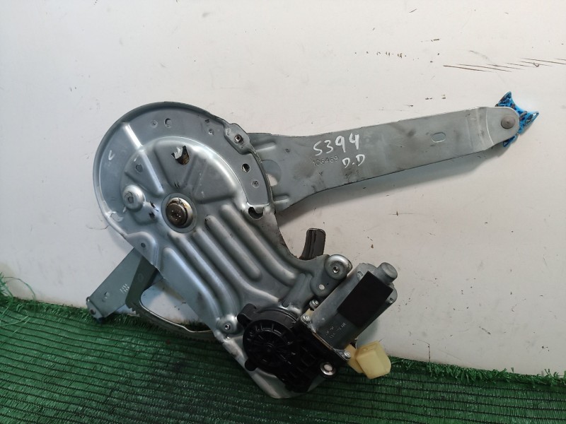 Recambio de elevalunas delantero derecho para volvo s60 berlina 2.4 diesel cat referencia OEM IAM 106469 106469 106469