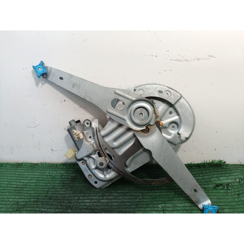 Recambio de elevalunas delantero derecho para volvo s60 berlina 2.4 diesel cat referencia OEM IAM 106469 106469 106469