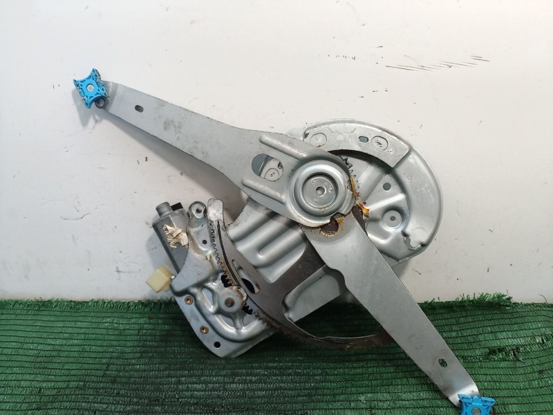 Recambio de elevalunas delantero derecho para volvo s60 berlina 2.4 diesel cat referencia OEM IAM 106469 106469 106469