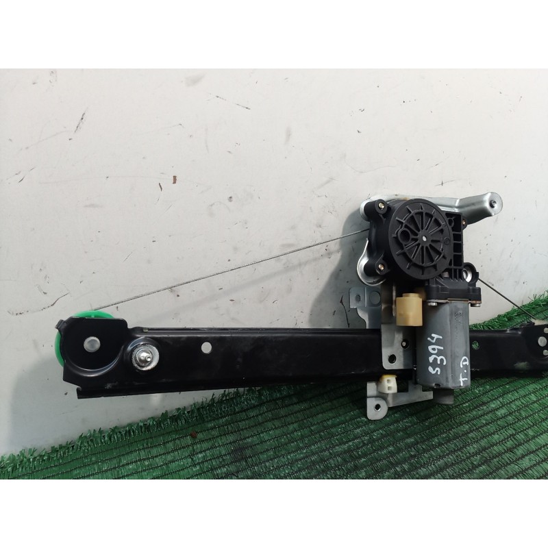 Recambio de elevalunas trasero derecho para volvo s60 berlina 2.4 diesel cat referencia OEM IAM   