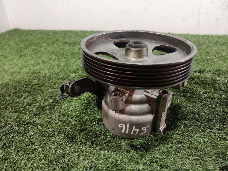 Recambio de bomba direccion para peugeot partner caja/chasis 1.6 hdi referencia OEM IAM   