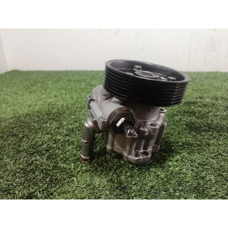 Recambio de bomba direccion para renault master ii phase 2 caja cerrada 2.5 diesel referencia OEM IAM 8200193992 8200193992 8200