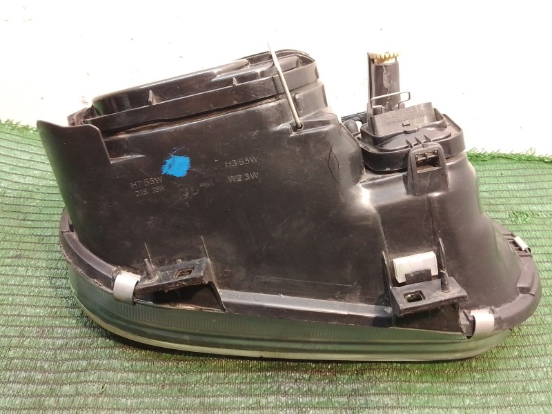Recambio de faro izquierdo para volkswagen golf iv (1j1) 1.4 16v referencia OEM IAM 083411108L 084411183L 084411130L