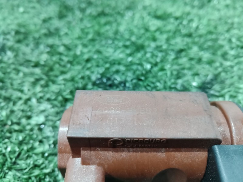 Recambio de valvula aire adicional para volvo s60 berlina 2.4 diesel cat referencia OEM IAM 70177100 70177100 70177100