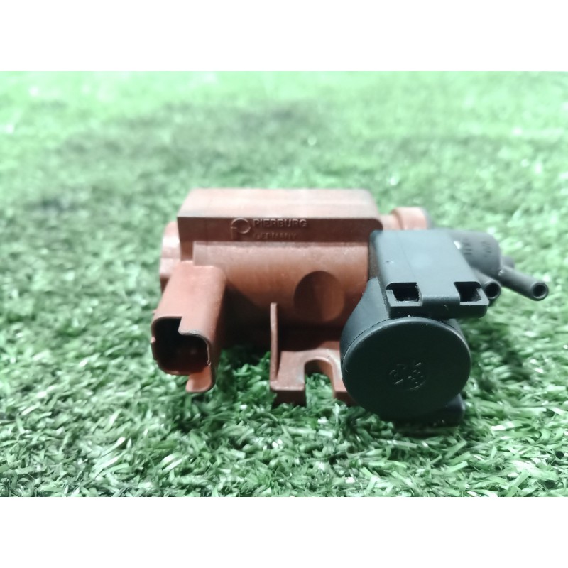 Recambio de valvula aire adicional para volvo s60 berlina 2.4 diesel cat referencia OEM IAM 70177100 70177100 70177100