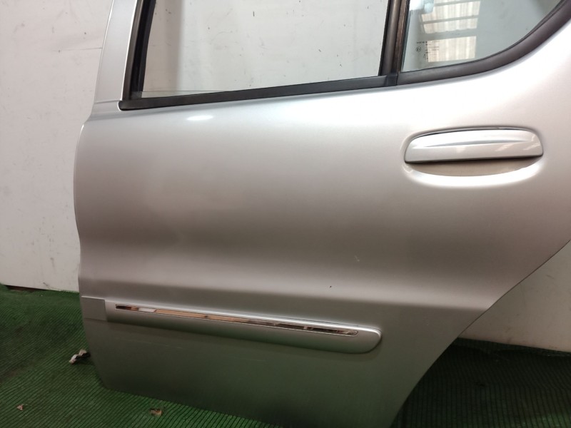 Recambio de puerta trasera izquierda para tata indica 1.4 elegance referencia OEM IAM   