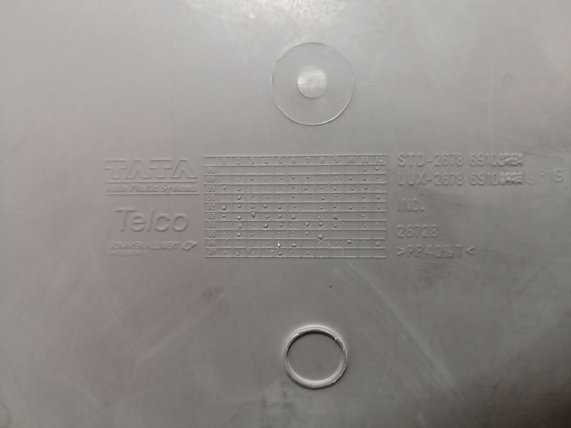 Recambio de bandeja trasera para tata indica 1.4 elegance referencia OEM IAM   