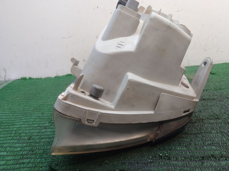 Recambio de faro izquierdo para hyundai atos (mx) 1.1 referencia OEM IAM 1011802 92101055XX 87460030