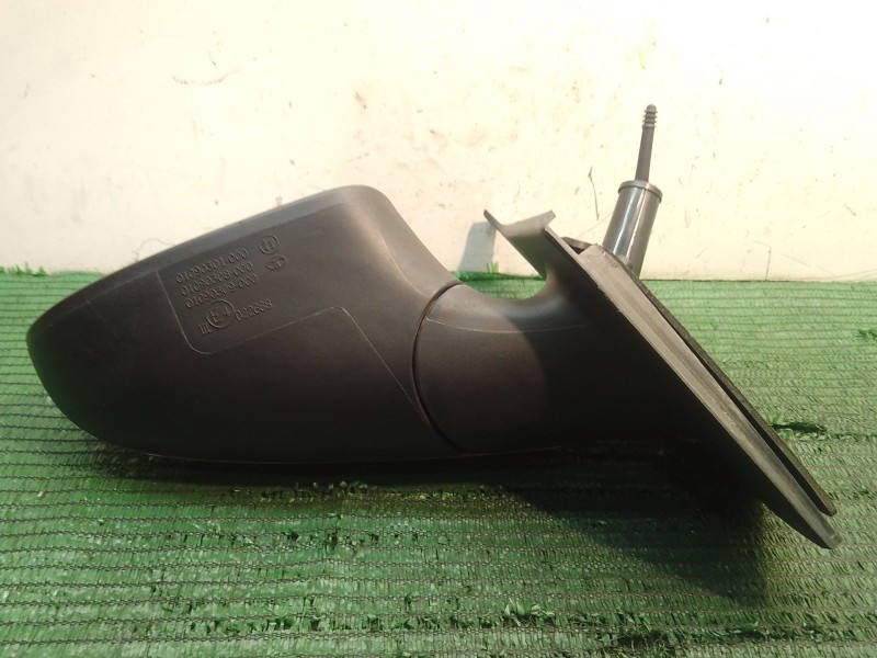 Recambio de retrovisor izquierdo para tata indica 1.4 elegance referencia OEM IAM 022668 01090308 01090301