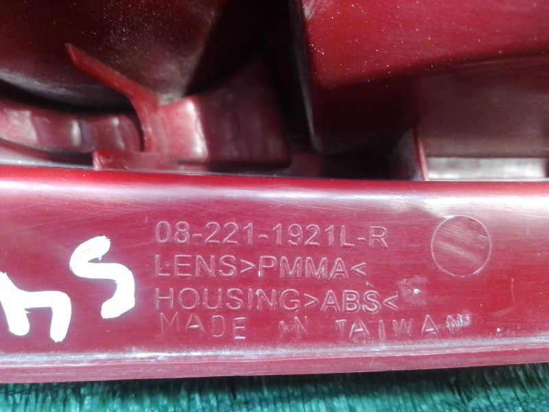 Recambio de piloto trasero izquierdo para hyundai atos (mx) 1.1 referencia OEM IAM 082211921 082211921 012211921