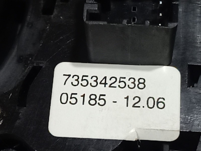 Recambio de consola central trasera para lancia ypsilon (843_) 1.2 (843.axb1a) referencia OEM IAM 735322094 735322094 735342538
