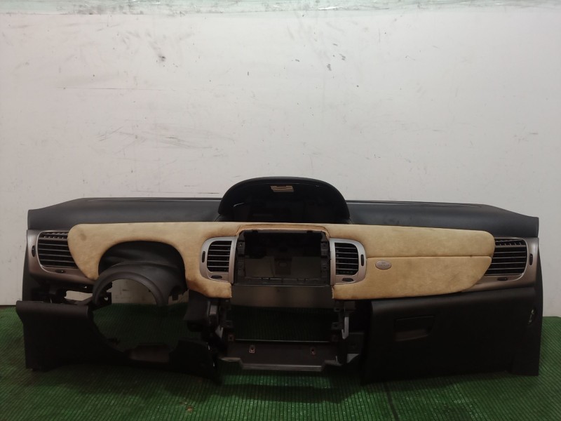 Recambio de salpicadero para lancia ypsilon (843_) 1.2 (843.axb1a) referencia OEM IAM   