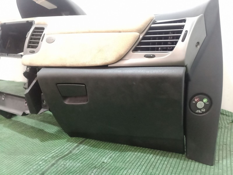 Recambio de salpicadero para lancia ypsilon (843_) 1.2 (843.axb1a) referencia OEM IAM   