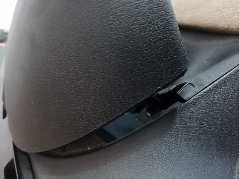 Recambio de salpicadero para lancia ypsilon (843_) 1.2 (843.axb1a) referencia OEM IAM 735336369 735336369 735336369