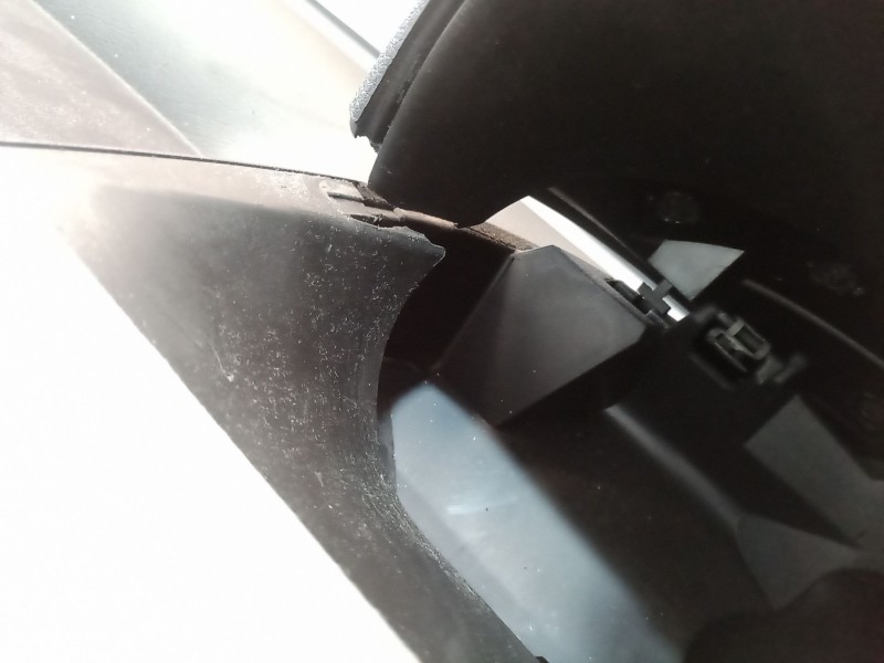 Recambio de salpicadero para lancia ypsilon (843_) 1.2 (843.axb1a) referencia OEM IAM 735336369 735336369 735336369