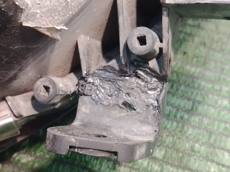 Recambio de faro xenon derecho para nissan primera (p12) 2.2 di referencia OEM IAM 23763  