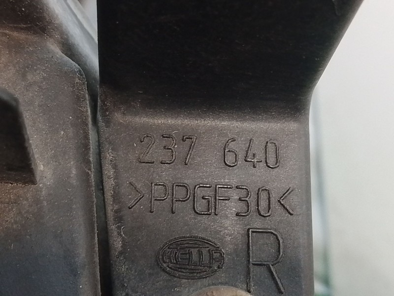 Recambio de faro xenon derecho para nissan primera (p12) 2.2 di referencia OEM IAM 23763  