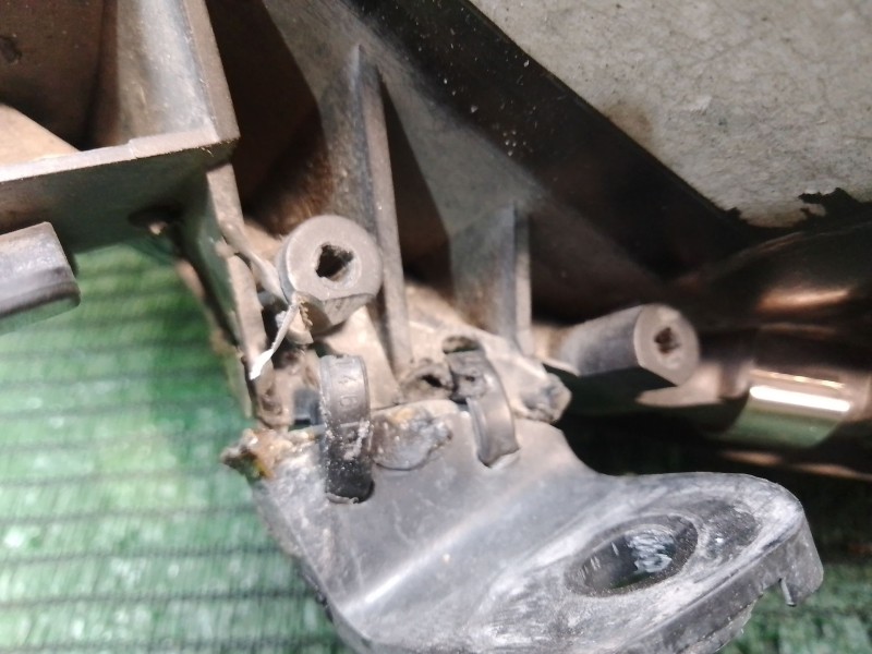 Recambio de faro xenon izquierdo para nissan primera (p12) 2.2 di referencia OEM IAM 23763700 237639 237597