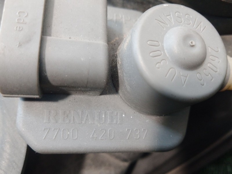 Recambio de faro xenon izquierdo para nissan primera (p12) 2.2 di referencia OEM IAM 23763700 237639 237597