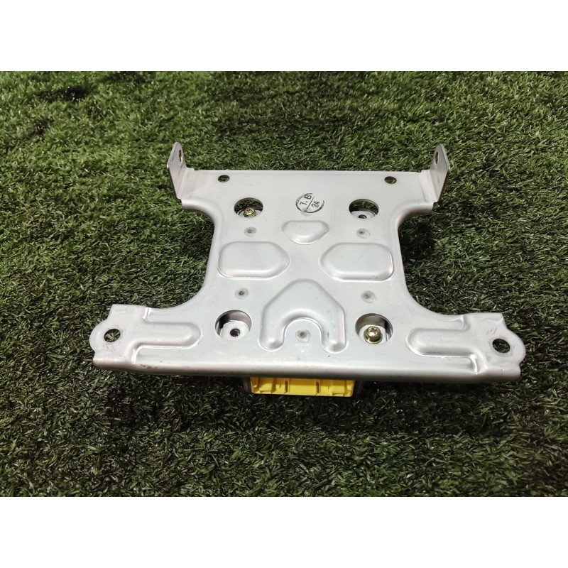 Recambio de centralita airbag para mitsubishi galloper (jk-01) 2.5 td intercooler referencia OEM IAM 1523002471 1523002471 15230