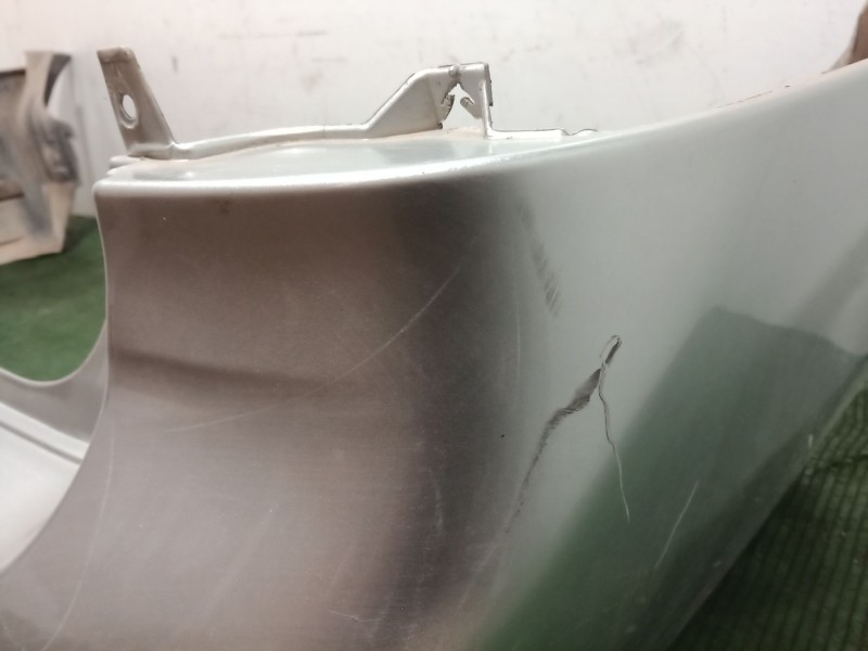 Recambio de paragolpes trasero para mazda mpv ii (lw) 2.0 di referencia OEM IAM   