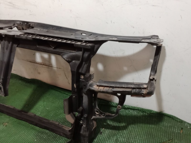 Recambio de panel frontal para audi a3 (8l1) 1.8 referencia OEM IAM   