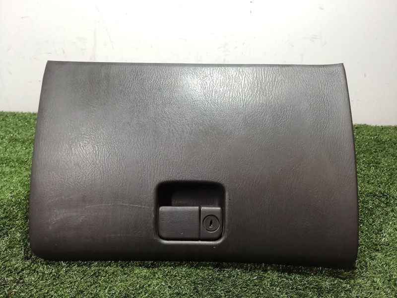 Recambio de guantera para mazda mpv ii (lw) 2.0 di referencia OEM IAM   