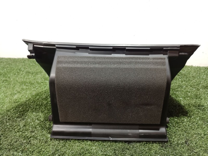 Recambio de guantera para mazda mpv ii (lw) 2.0 di referencia OEM IAM   