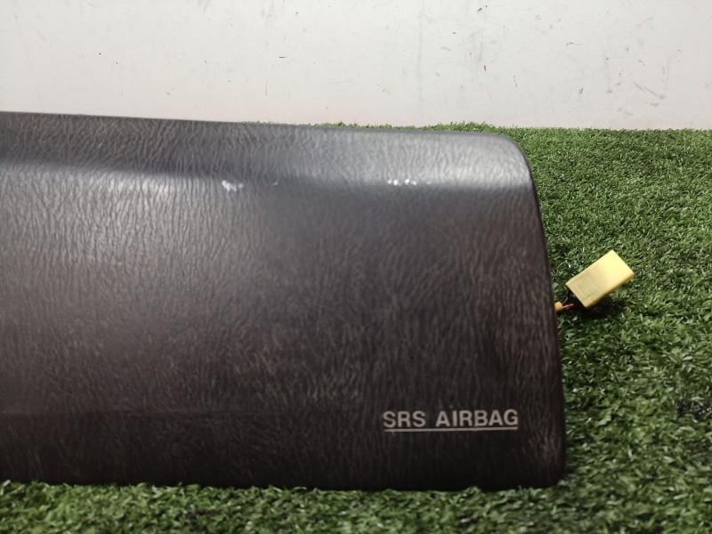 Recambio de airbag delantero derecho para mazda mpv ii (lw) 2.0 di referencia OEM IAM L6010252901 L6010252901 L6010252901